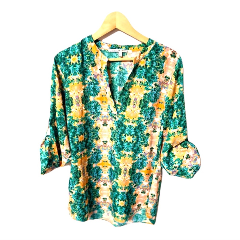 Collective Concepts impressionist ink blot long tab sleeve silky split neck #45B